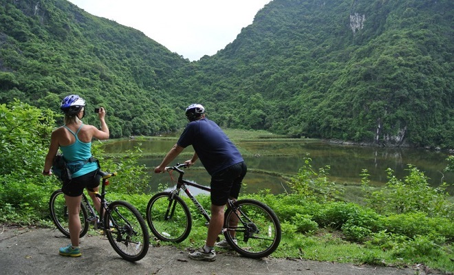 Balade à vélo au village de pêcheurs de Việt Hải