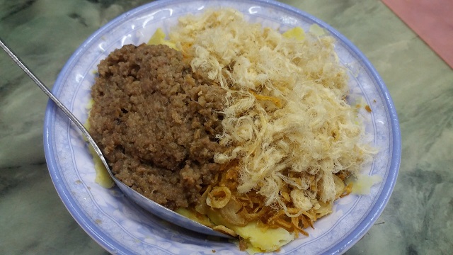 Xôi, riz gluant au 35B rue Nguyễn Hữu Huân
