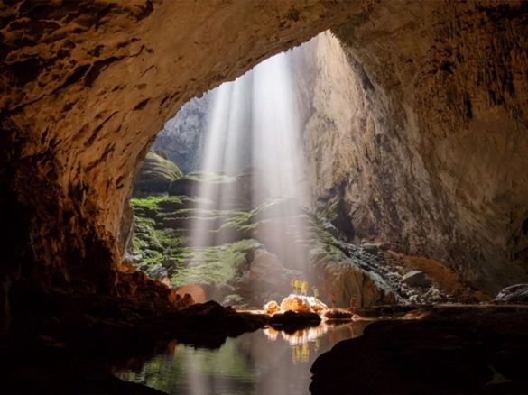 Hang Son Doong: $3000 pour visiter la plus grande grotte du monde