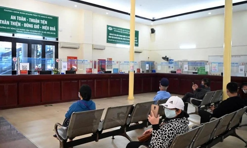 salle-attente-gare-hanoi