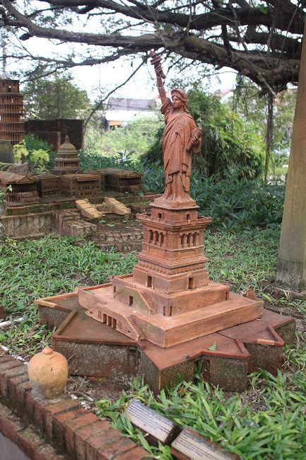 parc en terre cuite Terra Cotta à Hoi An Vietnam