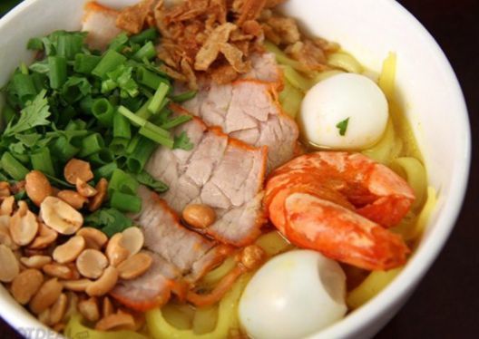Mì Quảng - soupe de nouille de Quảng Nam, Hoi AN Mì Quảng - soupe de nouille de Quảng Nam, Hoi AN
