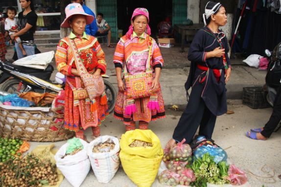 marché du dimanche de Hoàng Su Phì