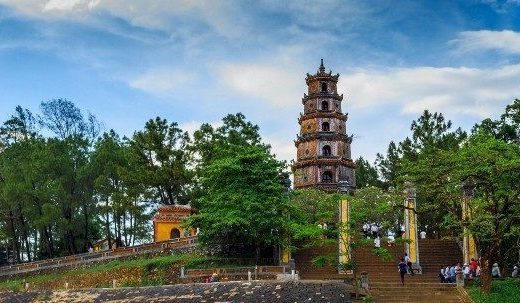 pagode de la Dame Céleste à Hué
