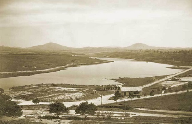 2. Dalat et son lac, au début de la construction de la ville