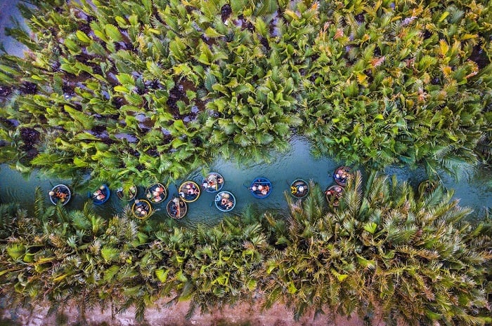 La balade en bateau-panier à Hoi An - une expérience inoubliable