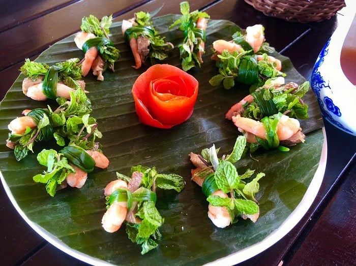 "Tam Hữu", une spécialité de Hội An préparée avec les herbes de Tra Que