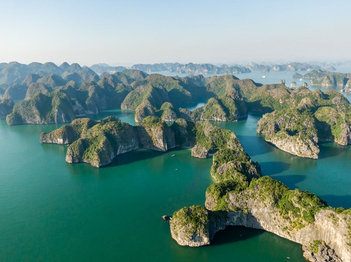 les îles de Ba Trai Dao - vue de haut