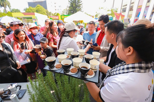 48 heures au Festival du Café de Buôn Ma Thuột (hauts plateaux du centre Vietnam)