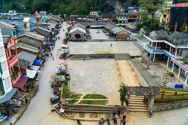 Le vieux quartier de Đồng Văn