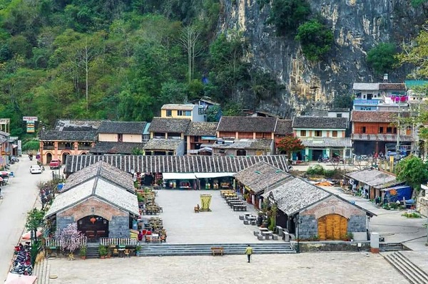 Le vieux quartier de Đồng Văn