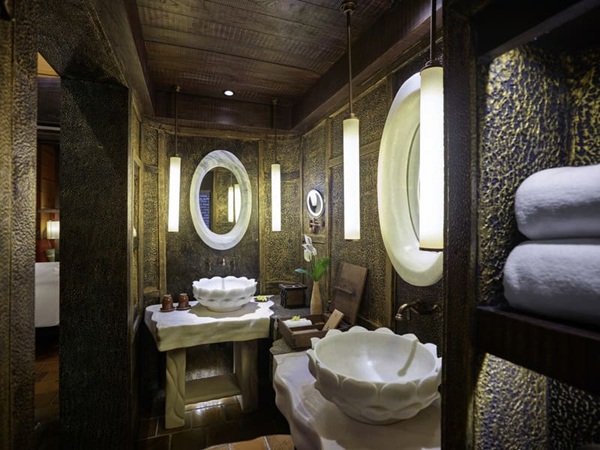Chambre deluxe - Legacy Yen Tu MGallery resort - salle de bain